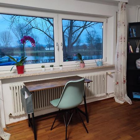 Gemuetliche Zwei-Zimmer-Wohnung Am Regnitzufer Bamberga Esterno foto