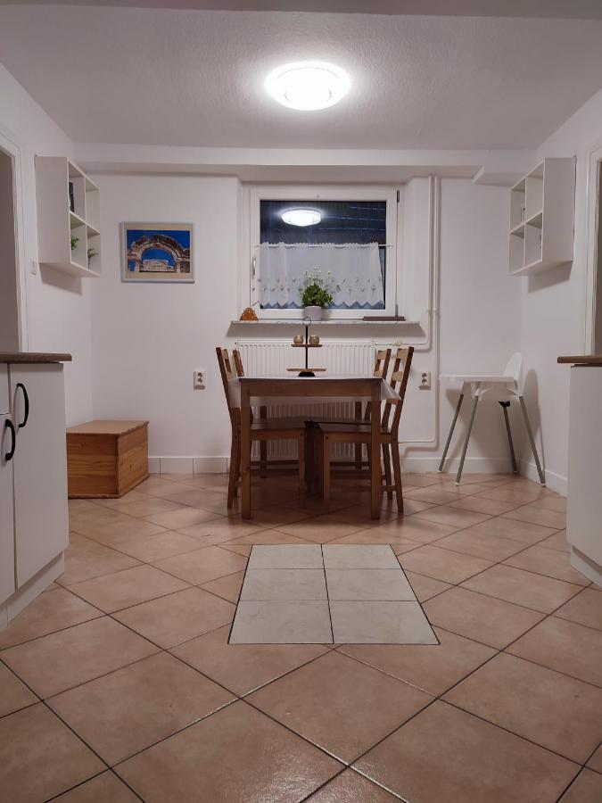 Gemuetliche Zwei-Zimmer-Wohnung Am Regnitzufer Bamberga Esterno foto