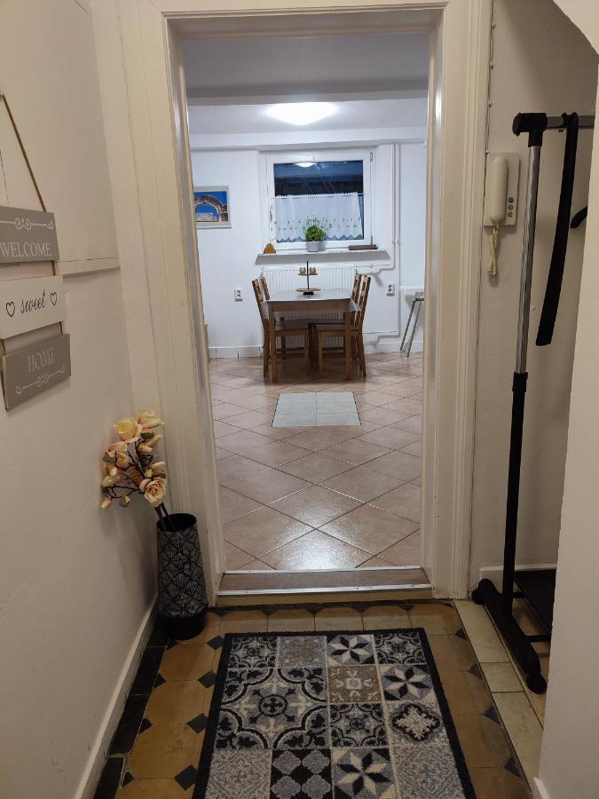 Gemuetliche Zwei-Zimmer-Wohnung Am Regnitzufer Bamberga Esterno foto
